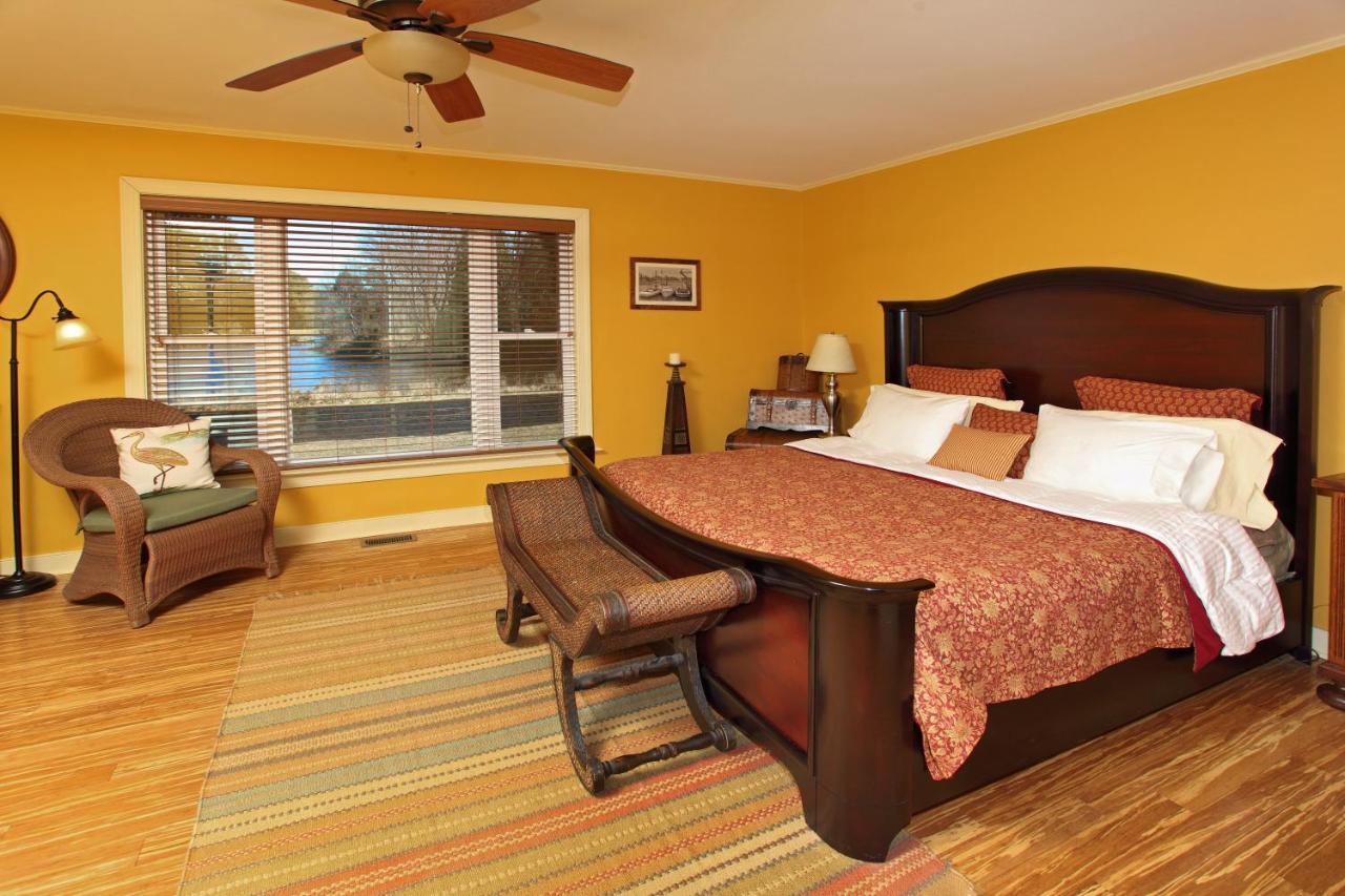 The Inn At Tabbs Creek Port Haywood Exterior photo